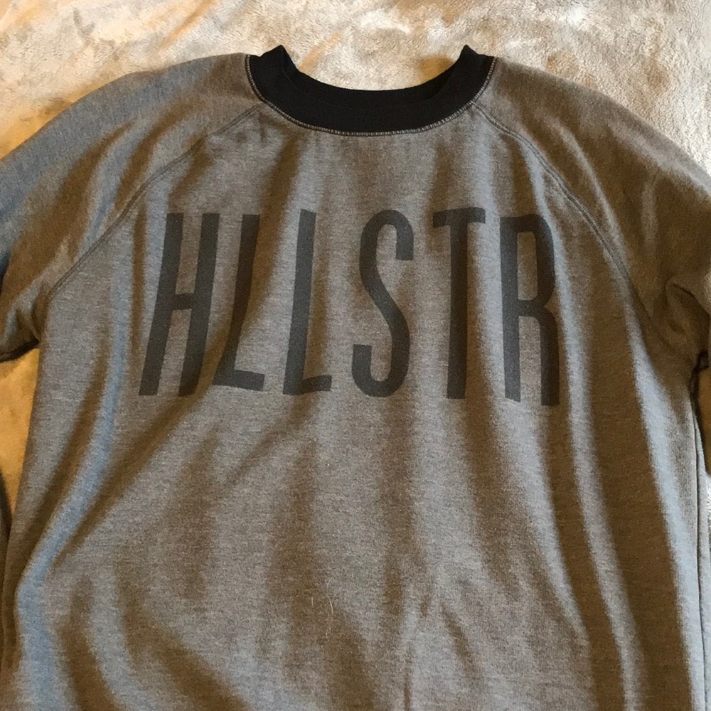 Hollister pullover sweater